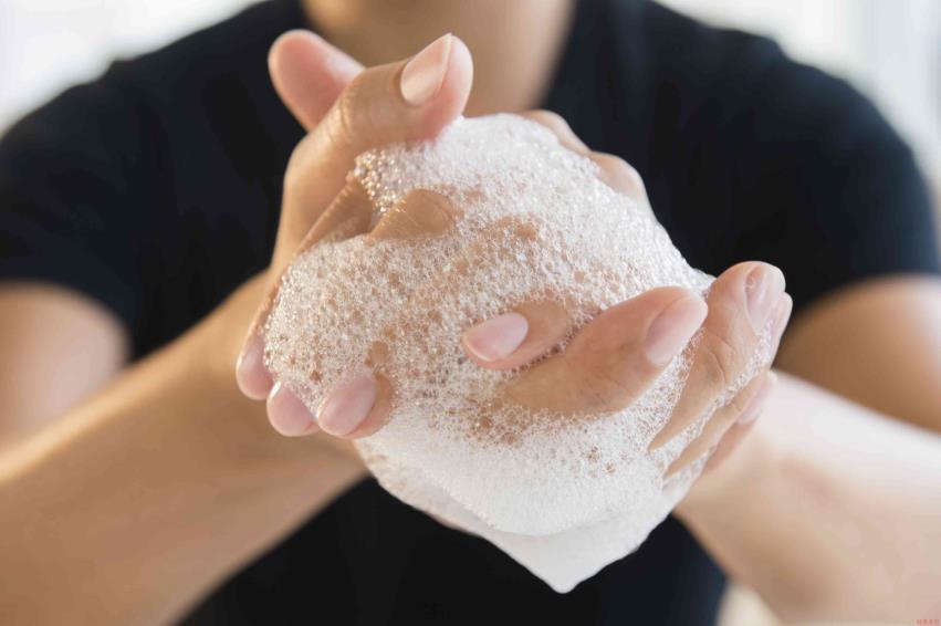 抗菌肥皂对痤疮好吗?