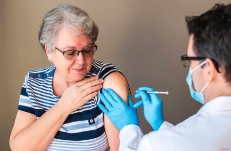 带状疱疹疫苗的潜在副作用是什么?