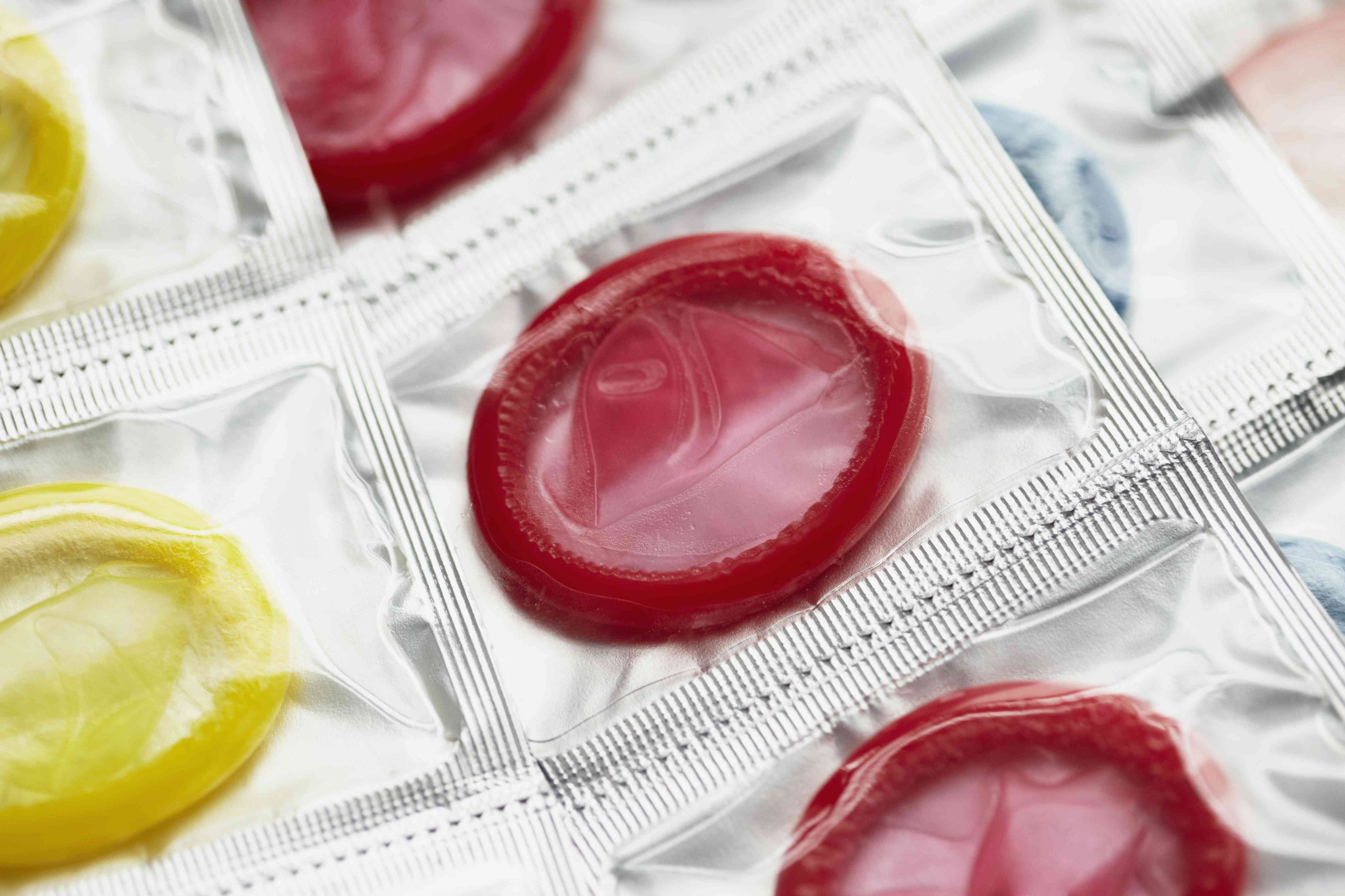 为什么使用彩色避孕套可以让安全性行为变得有趣