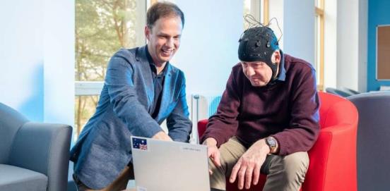 Measuring brain waves could diagnose dementia early – new study