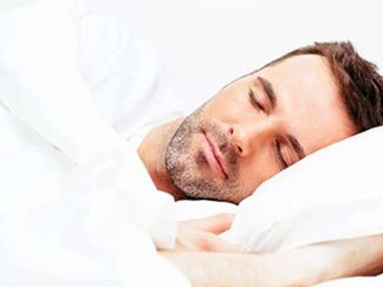 “睡眠中断”可能会严重影响你的健康