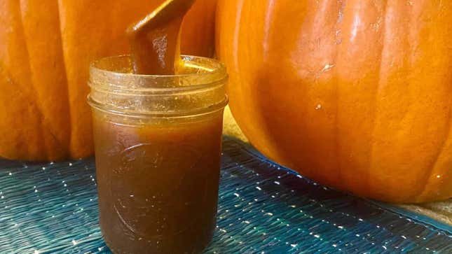 Image for article titled This TikTok Pumpkin Spice Syrup Is Hellaciously Good
