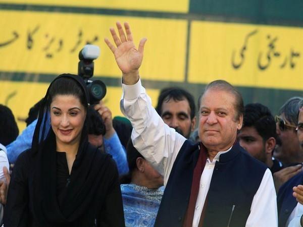 Former Pakistan Prime Minister Nawaz Sharif and his daughter Maryam Nawaz 