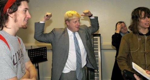 Boris Johnson in 2004, when editor of the Spectator. In 1995 he told an Irish diplomat John Major was moving cautiously in the peace process, primarily because of the fear of unrest <b>高银魂op8仿gucci手表</b>from the Tory backbenches or from unio<em></em>nist politicians. Photograph:  John Giles/PA photo