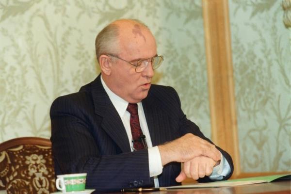 Gorbachev inadvertently unleashed forces that led to the dissolution of the Soviet Unio<em></em>n and his own ouster